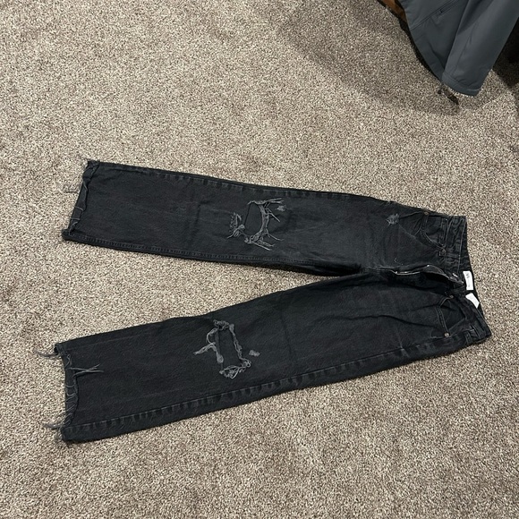High rise black Zara jeans - Picture 2 of 5